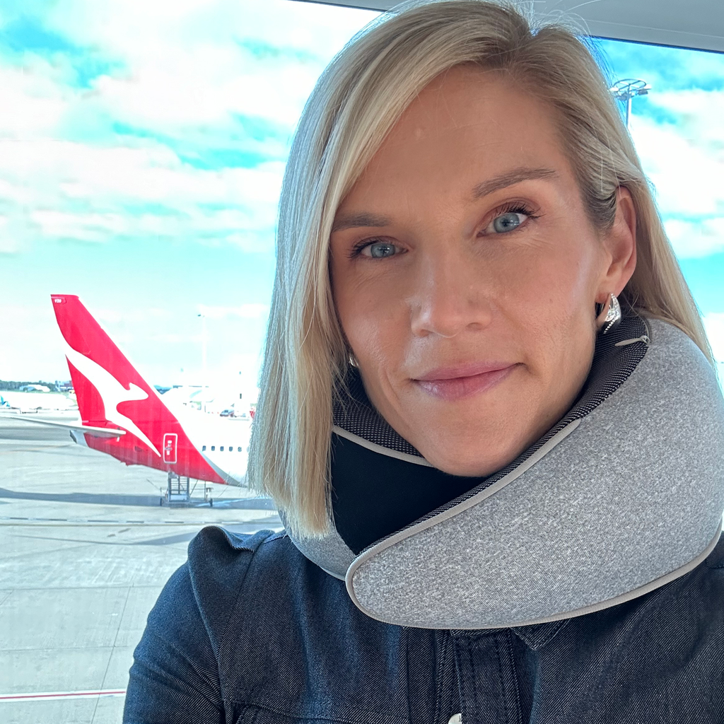 LuxVoyage Elite Cuscino da Viaggio | Comfort e supporto ottimali per viaggi rilassanti
