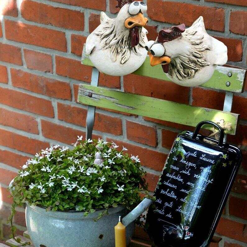 1+1 GRATIS | ChickenDeko - Statue di Galline con Grandi Occhi per il Giardino