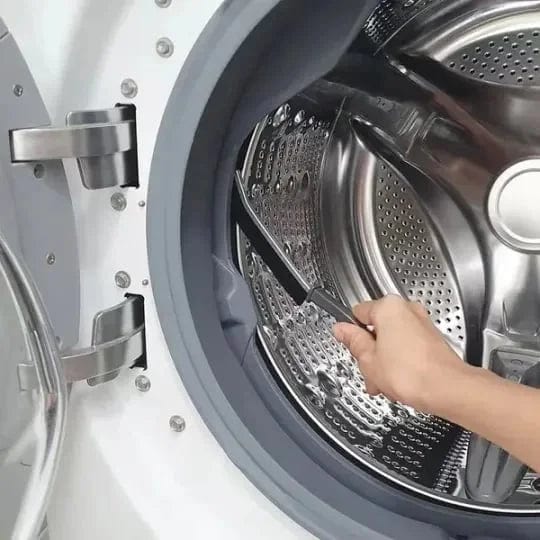 50% di sconto | Spazzola per la pulizia delle fughe GrimeGuard™ con setole dure