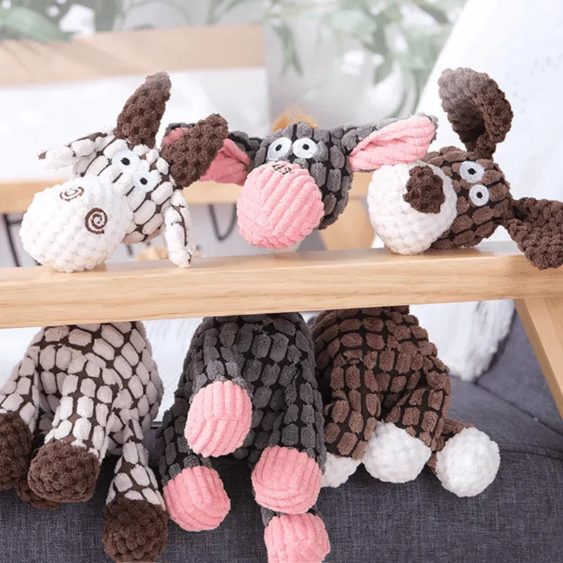 Sandsberg | Giocattolo robusto per cani in peluche | Design resistente e durevole | Modelli multipli