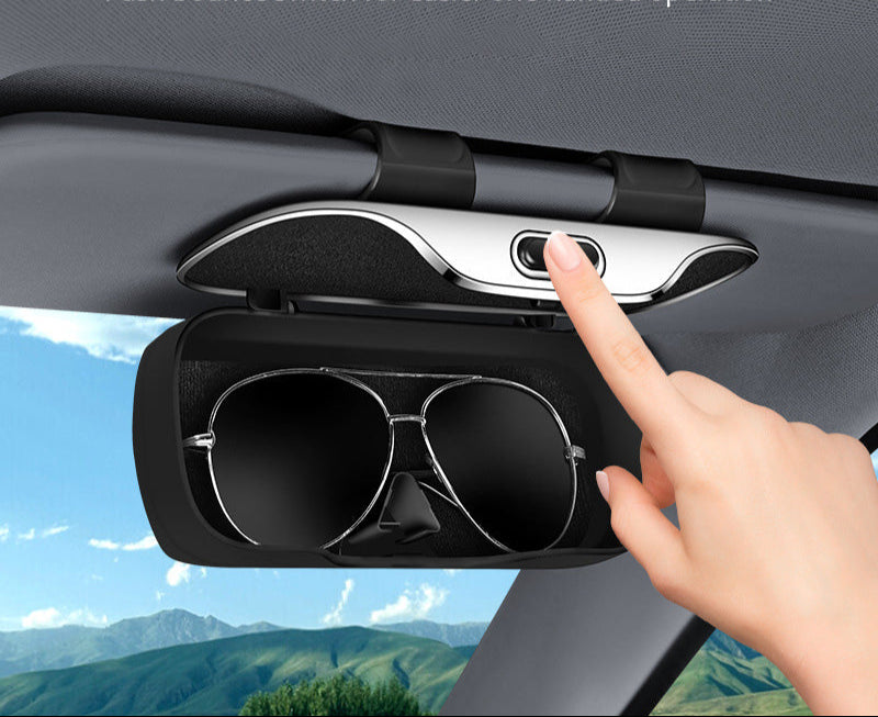 LuxAuto Luxe Portaocchiali da Sole | Protezione elegante per i tuoi occhiali da sole in auto
