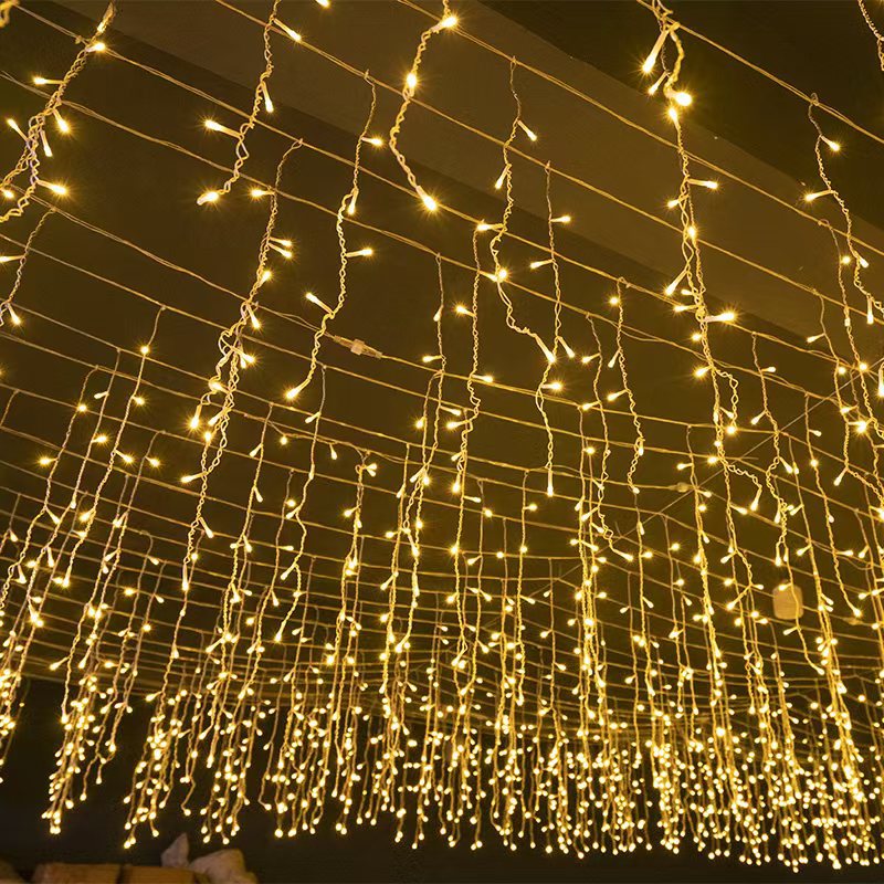 Quntis 50m Catena di Luci LED a Goccia di Ghiaccio | IP44 Resistente alle Intemperie | 36V Bassa Tensione | 500+ LED | Effetto Cascata di Gocce di Ghiaccio | Bianco Caldo