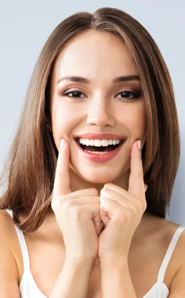 Brehn | Su Smile Veneers (inclusi arcate superiore e inferiore)