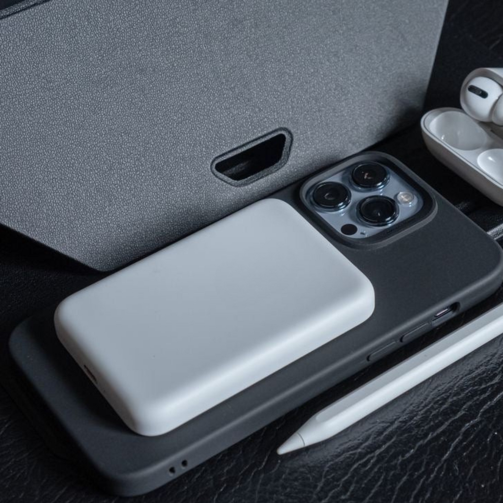 LuxCharge Caricatore Portatile MagSafe | Caricatore potente e alla moda per viaggiare