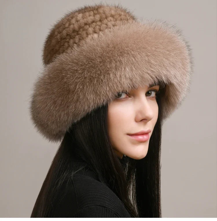 Cappello in Pelliccia di Visone Novaine per Calore e Stile Classico Invernale