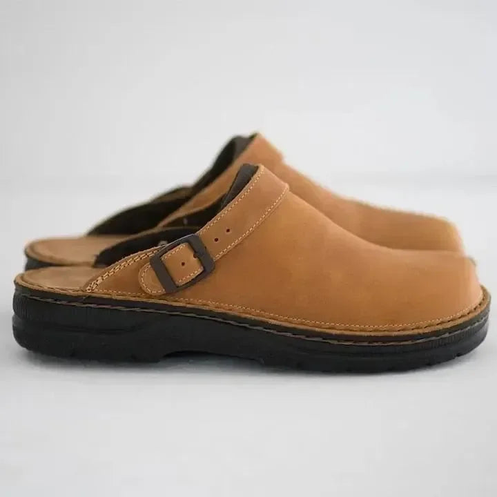 Sandsberg | Zoccoli in pelle per uomo | Comodi slip-on con suola di comfort