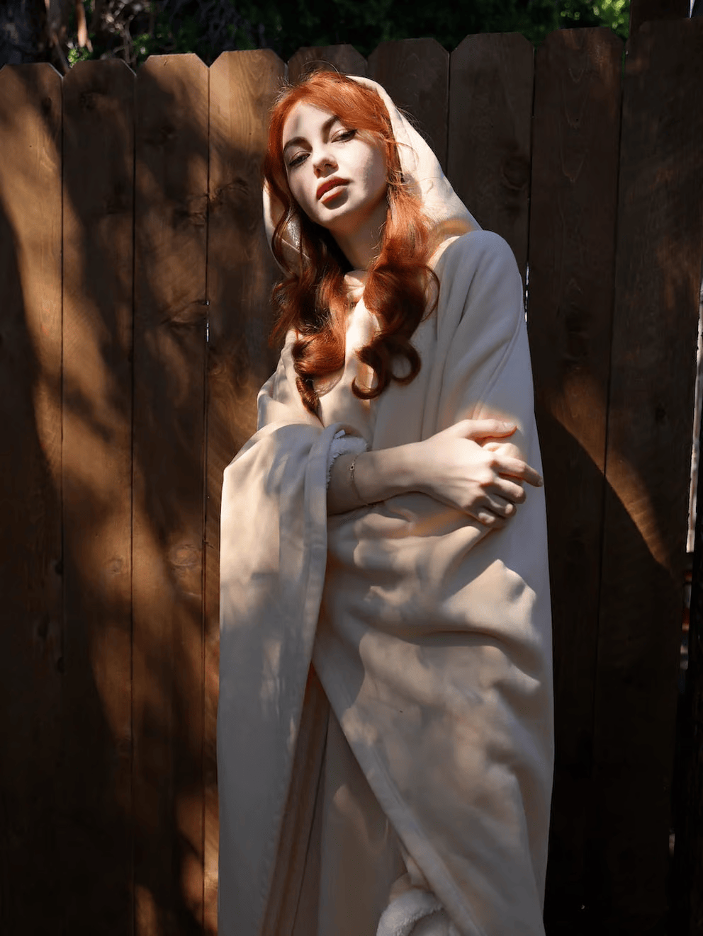 AstraWeave Hoodie Di FrostLine Per Comfort Quotidiano