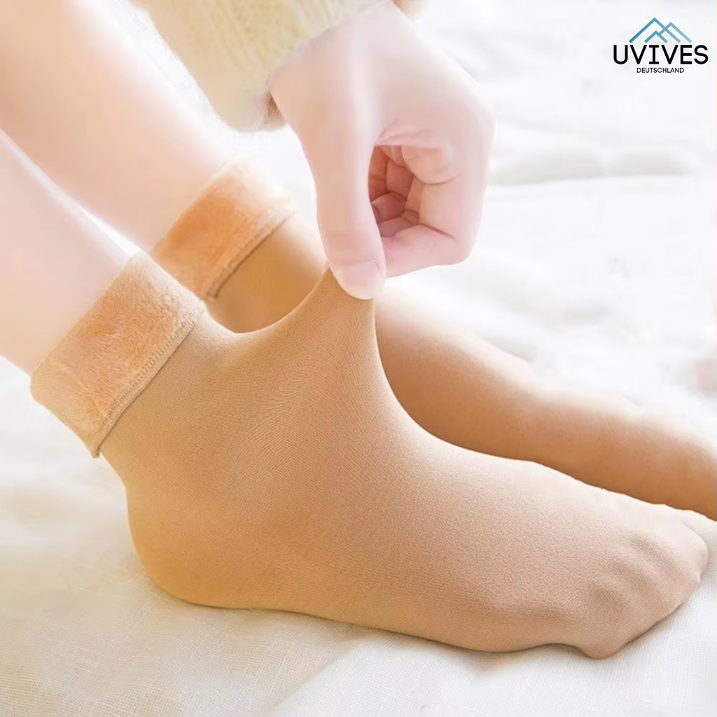 4+4 GRATIS | CozyFeet – Calze che tengono davvero caldo!