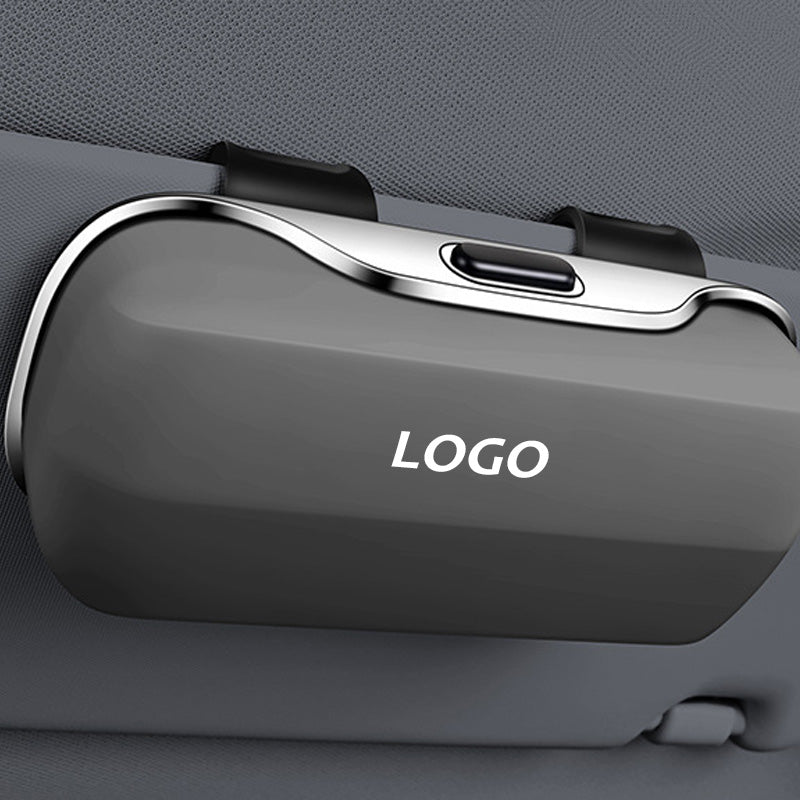 LuxAuto Luxe Portaocchiali da Sole | Protezione elegante per i tuoi occhiali da sole in auto