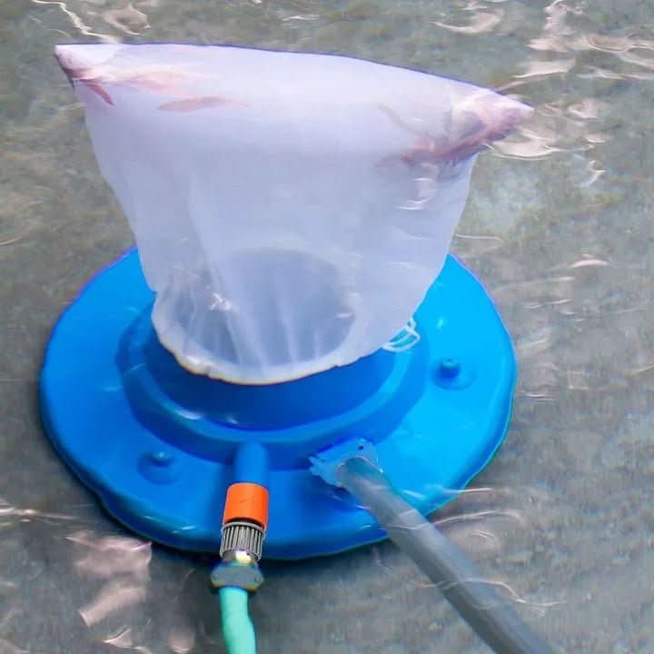 AQUAVAC – Pulitore per piscina senza chimici con forte potere di aspirazione per foglie e sporco