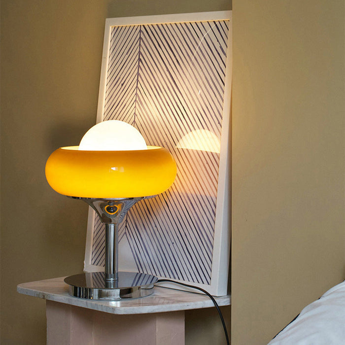 Lampada da tavolo Bauhaus – Vetro & Ferro – Ambra – E27 – Design retro per accenti stilosi