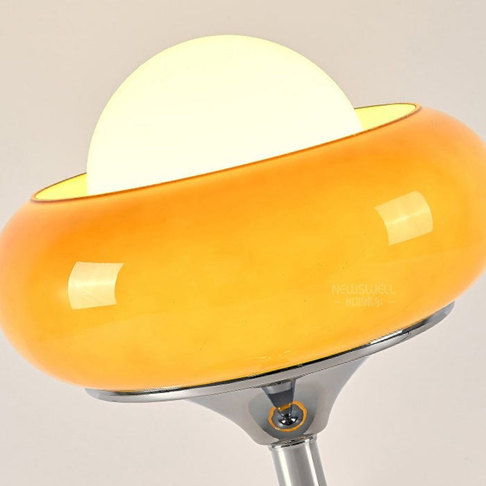 Lampada da tavolo Bauhaus – Vetro & Ferro – Ambra – E27 – Design retro per accenti stilosi