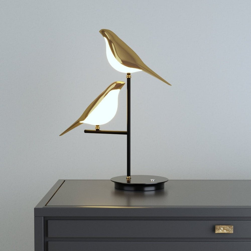 Lampada da tavolo Birdmann – Ferro e Alluminio – Bianco – Design Artistico – Luce Flessibile per Ambienti Eleganti