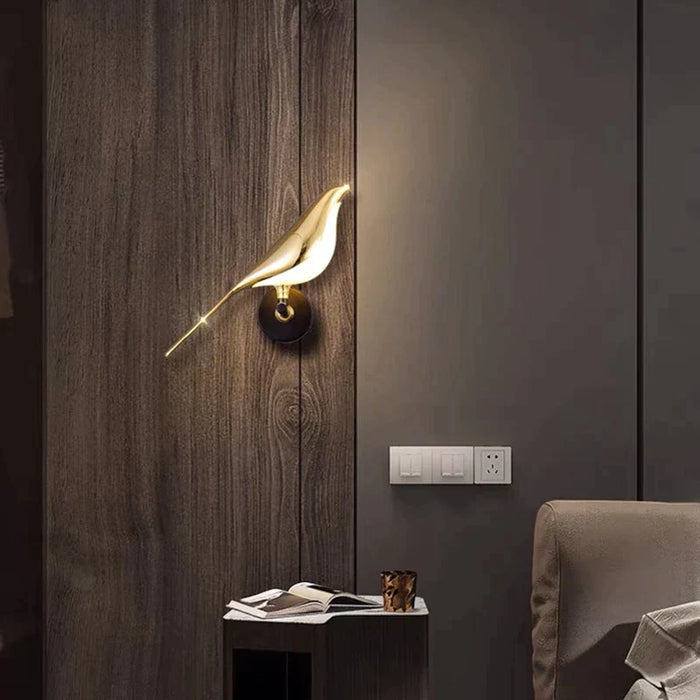 Lampada da Parete Birdmann – Color Oro – Moderna – Illuminazione d'Accento – Lampada a LED per Ambienti Eleganti