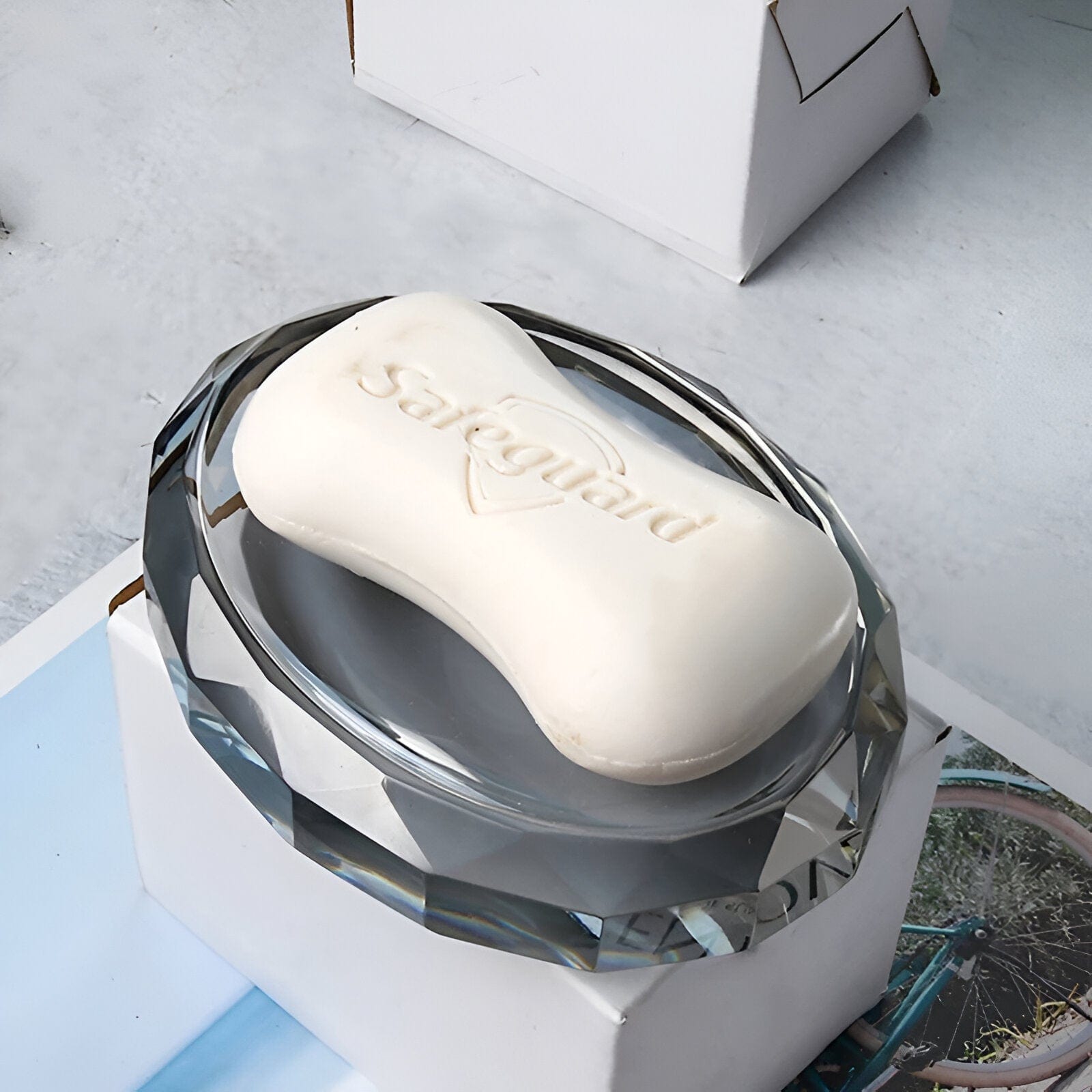 Collezione di Accessori da Bagno in Cristallo LumaGlass Elite per Bagni Eleganti