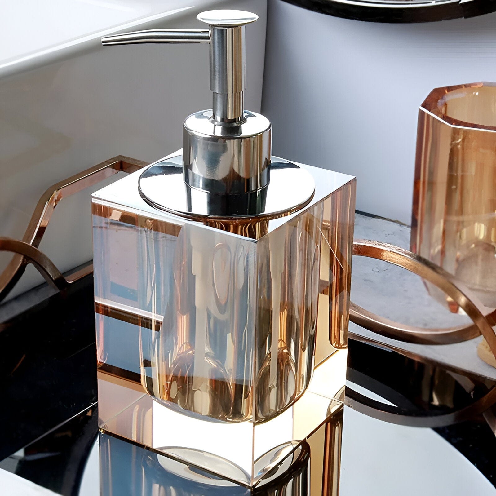Collezione di Accessori da Bagno in Vetro Cristallo LustreEdge Nordic
