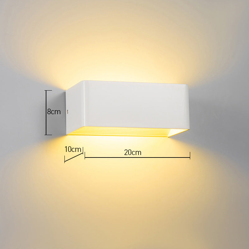 Lampada da Parete Cubbon – LED – Bianca – Compatta – Design Moderno