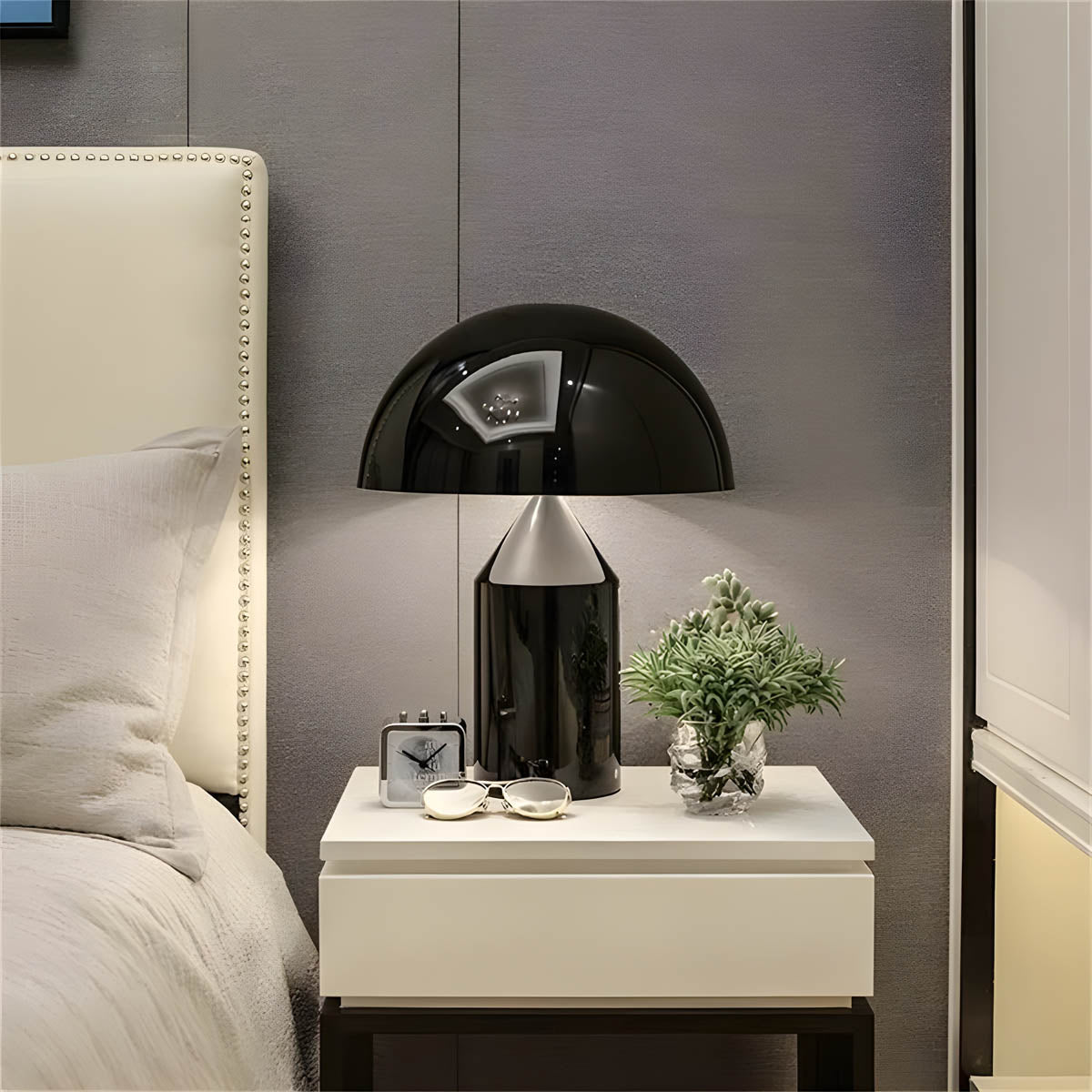 Estylo Lampada da Tavolo – Metallo & Vetro – Bianco – Ø 30 cm – Design Moderno per Illuminazione Elegante