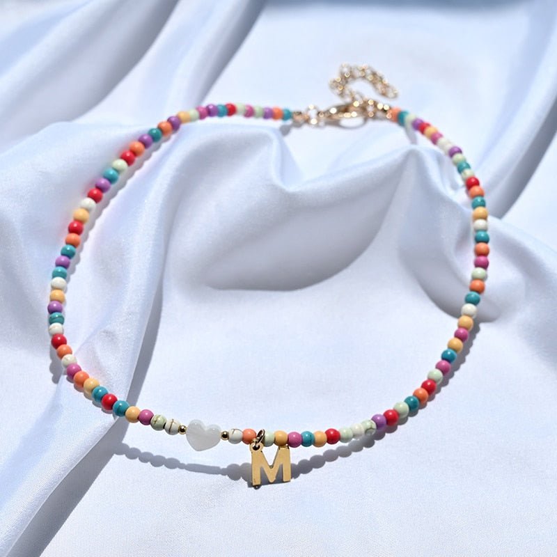 Collana di perline Sandsberg con pendente a forma di lettera