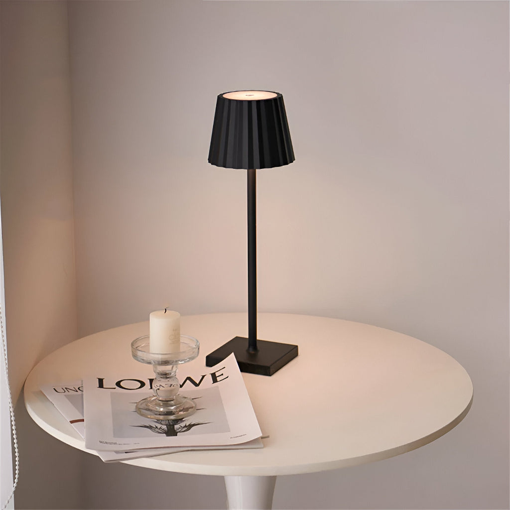 Lampada da tavolo LED - Dimmerabile, Impermeabile e Senza Fili
