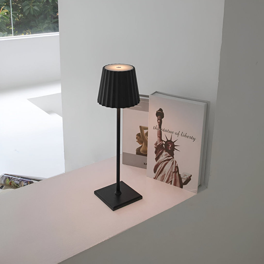 Lampada da tavolo LED - Dimmerabile, Impermeabile e Senza Fili