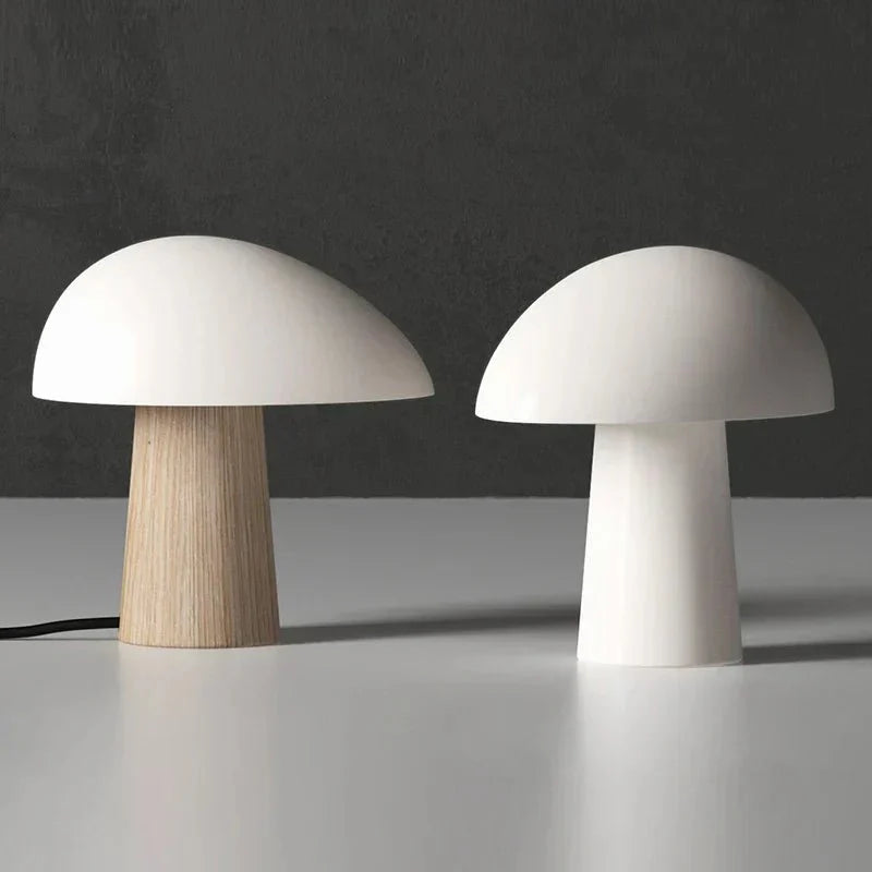 Lampada da tavolo Jano – Legno e Metallo – Naturale – Ø 28 cm – Design Scandinavo – Illuminazione LED