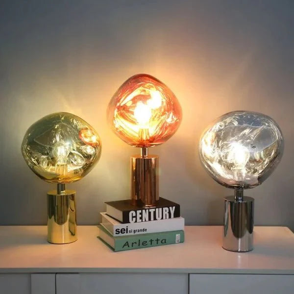 Lampada da tavolo Lavalon – Metallo e plastica – Luce calda – Ø 15 cm e Ø 28 cm – Stile scultoreo per eleganza e comfort
