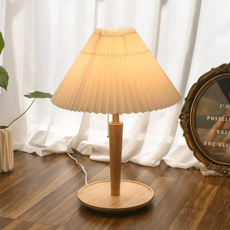 Lampada da tavolo Lea – Legno di noce & Ottone – Luce calda – Design elegante – Ideale come lampada da comodino o lampada da scrivania