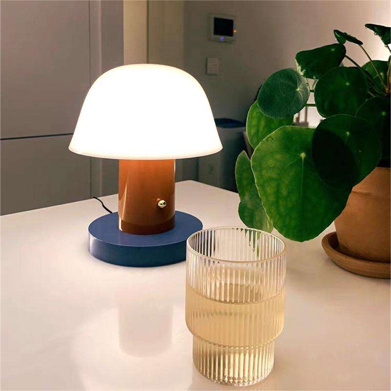 Lampada da tavolo Lobber – LED – Bianco caldo – Ø 18 cm – Design moderno