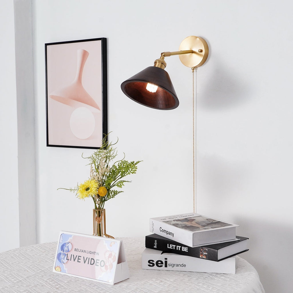 Lampada da parete Lozon – Ottone e legno di noce – Rotante – Design moderno