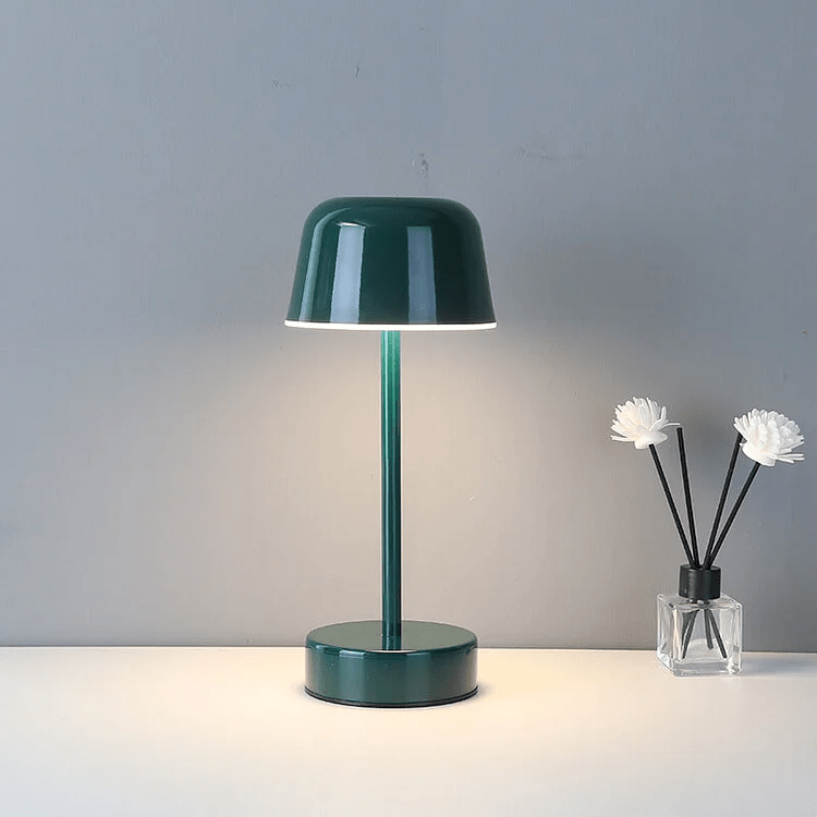 Lampada da tavolo Lusy – Metallo – Bianco – Dimmerabile – Design moderno