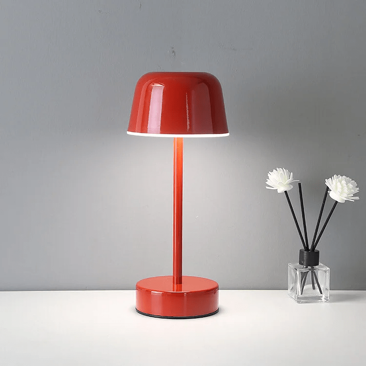 Lampada da tavolo Lusy – Metallo – Bianco – Dimmerabile – Design moderno