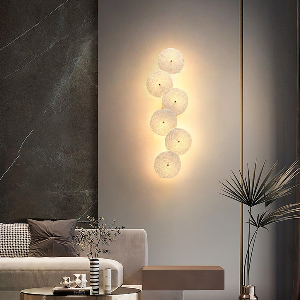Lampada da Parete Lys Lotus – Ceramica – Bianca con Accenti Dorati – 4–8 Tazze – Elegante Lampada da Parete per Interni