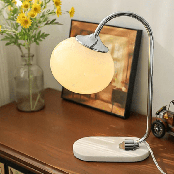 Lampada da tavolo Mallowglas – Vetro – Trasparente – Ø 28 cm – Minimalista