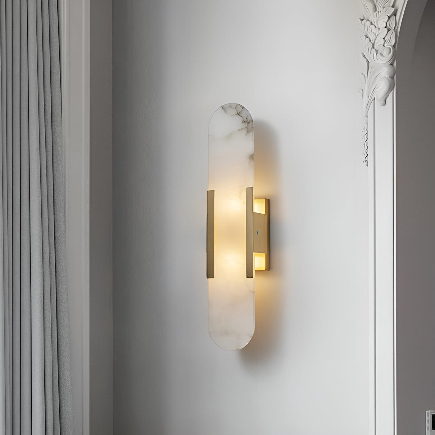 Lampada da Parete Melange – Alabastro & Metallo – Calda – 2 Altezze – Design Moderno per Interni Eleganti