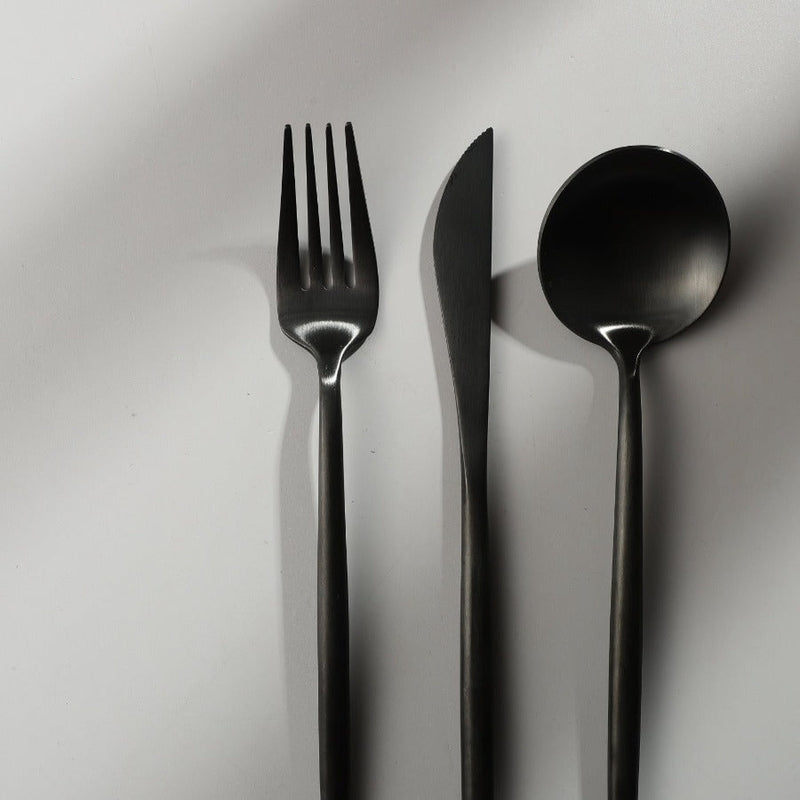 Posate minimaliste in acciaio inossidabile – Eleganza in un design semplice