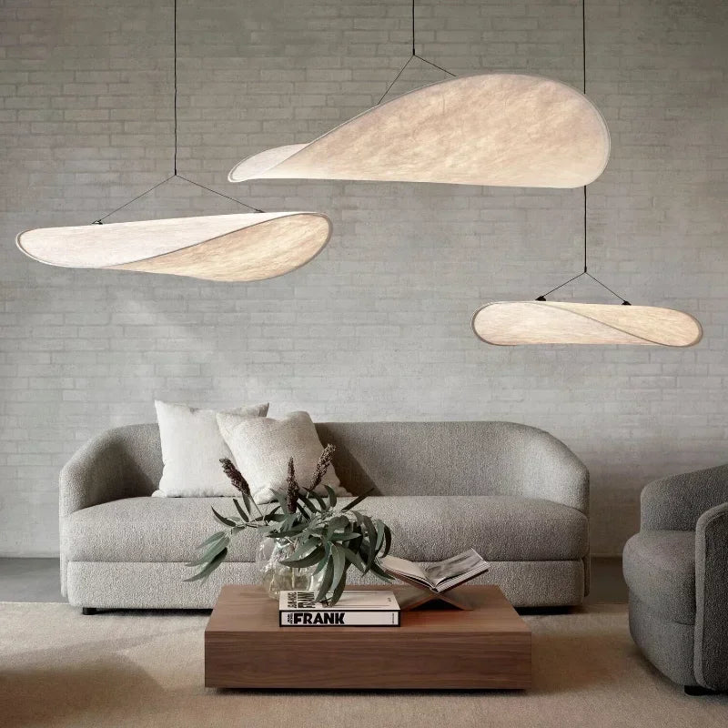Lampada Artigianale SilkWave con Illuminazione a Patatine