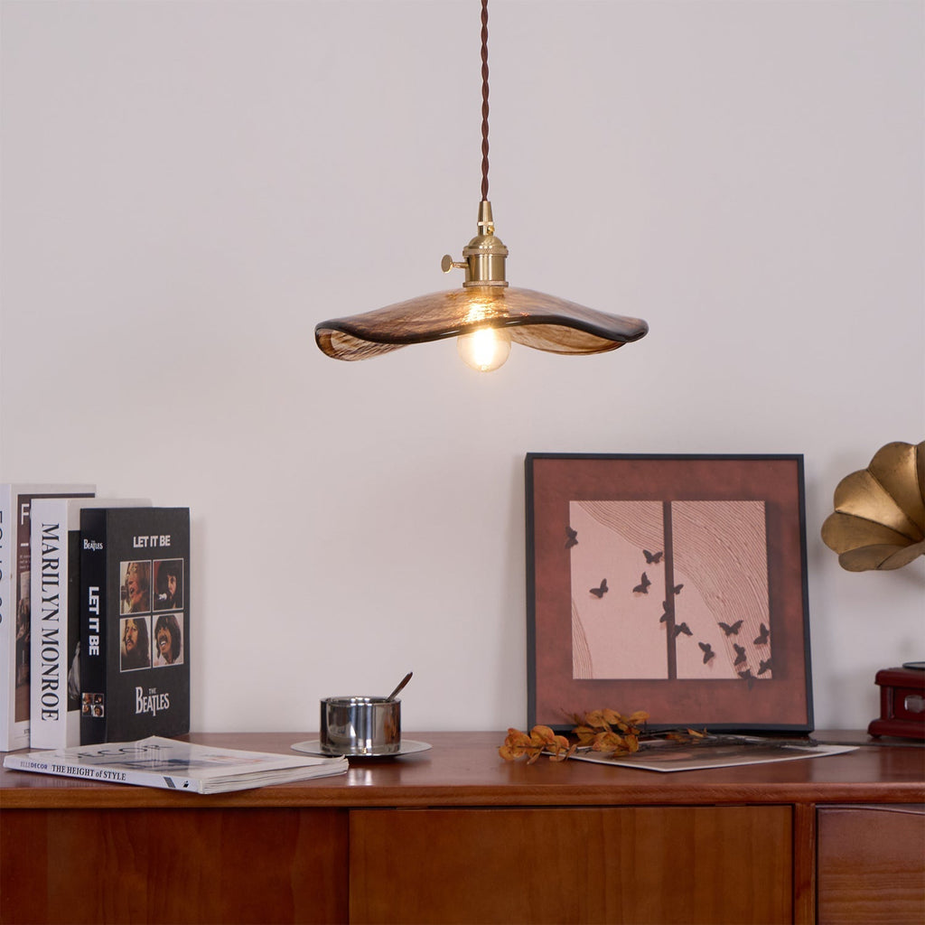 Pellezo Lampada a sospensione – Vetro – Marrone – Altezza regolabile – Design giocoso a petalo per sala da pranzo e soggiorno