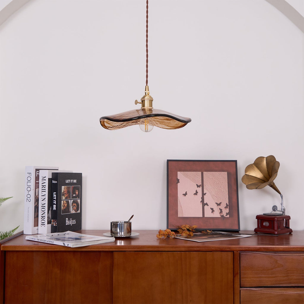 Pellezo Lampada a sospensione – Vetro – Marrone – Altezza regolabile – Design giocoso a petalo per sala da pranzo e soggiorno