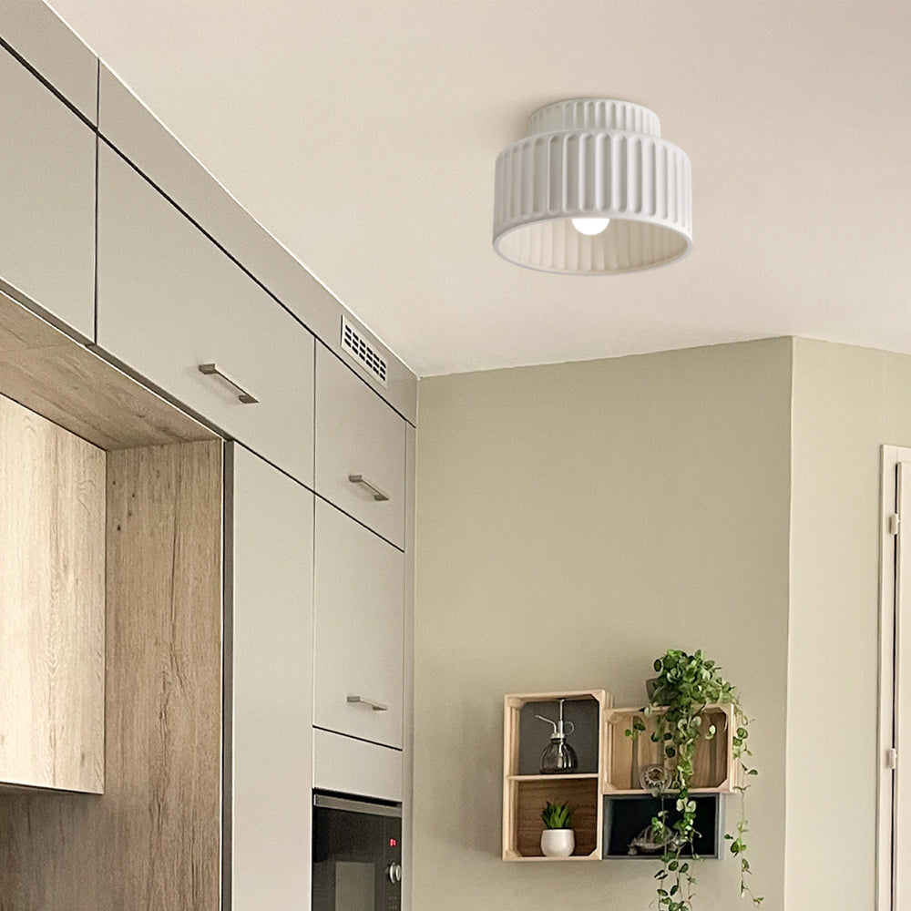 Lampada da soffitto Ribcone – Resina sostenibile – Bianco – Compatta – Design retro per soggiorno e cucina
