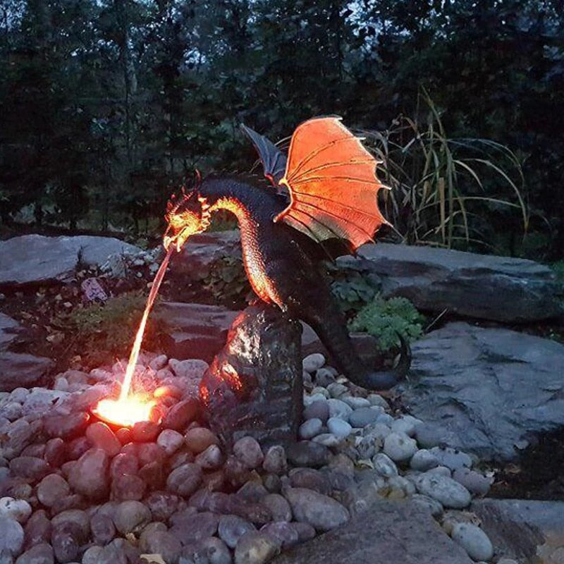 Maestosa scultura fontana di drago sputafuoco