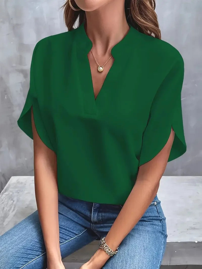 Isalie – Elegante Blusa con Scollatura a V in Tessuto Fluido