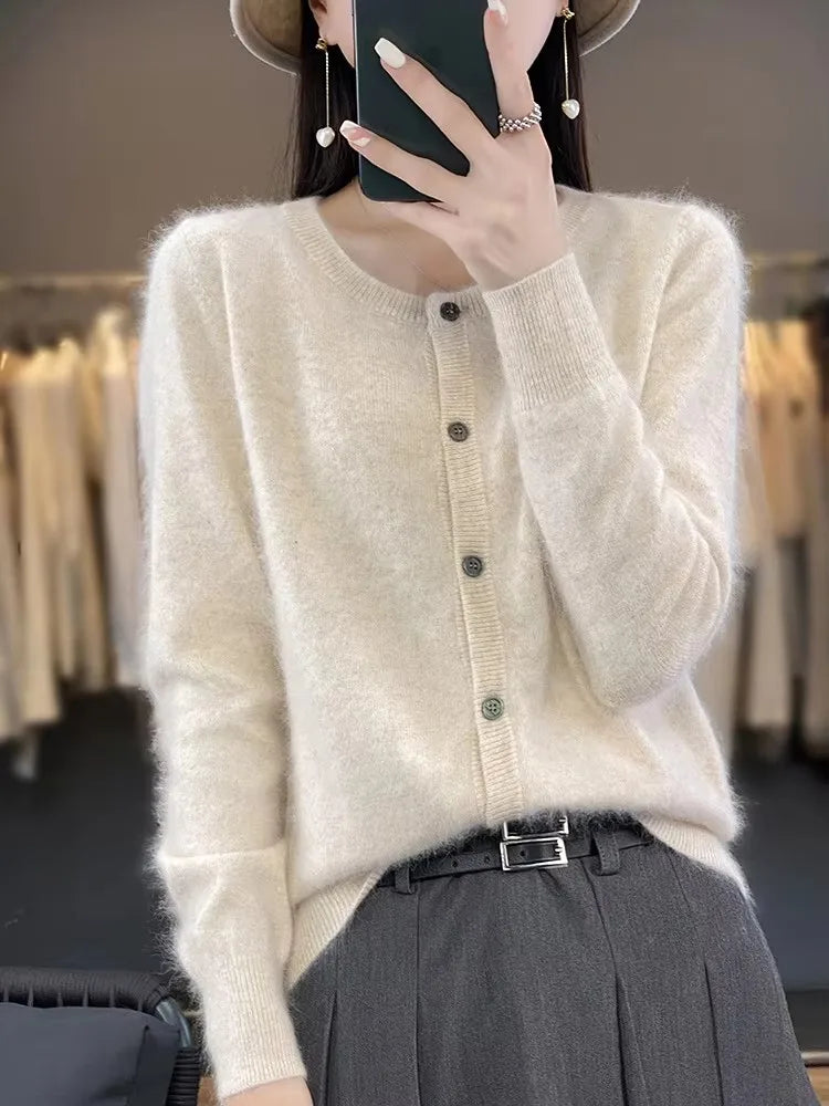 Cardigan in Cashmere Aurea per Indumenti in Clima Freddo