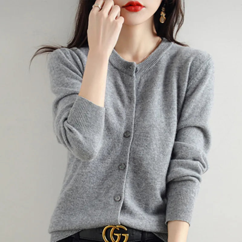 Cardigan Lyria in Cashmere a Maglia Morbida per Sovrapposizioni in Primavera e Autunno