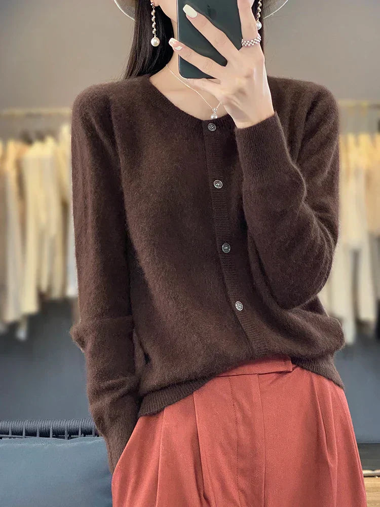 Cardigan in Cashmere Aurea per Indumenti in Clima Freddo