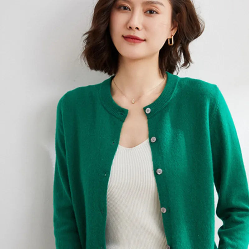 Cardigan Lyria in Cashmere a Maglia Morbida per Sovrapposizioni in Primavera e Autunno