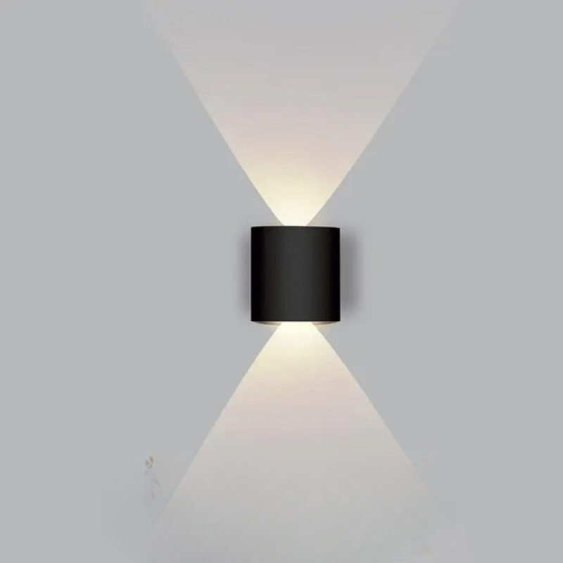 YARDGLOW – Illuminazione esterna elegante ed energeticamente efficiente