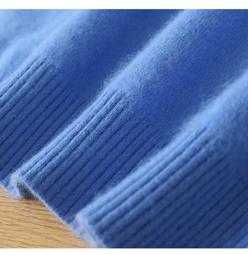 Maglione in Cashmere O-Collo di Lyra, Design Giapponese