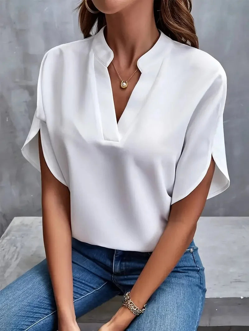 Isalie – Elegante Blusa con Scollatura a V in Tessuto Fluido