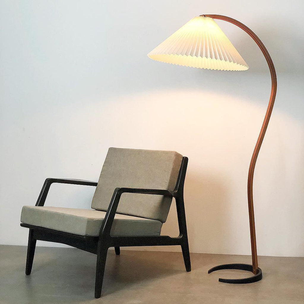 Lampada da terra – Legno – Beige – 150 cm – Design scandinavo per soggiorni e angoli lettura
